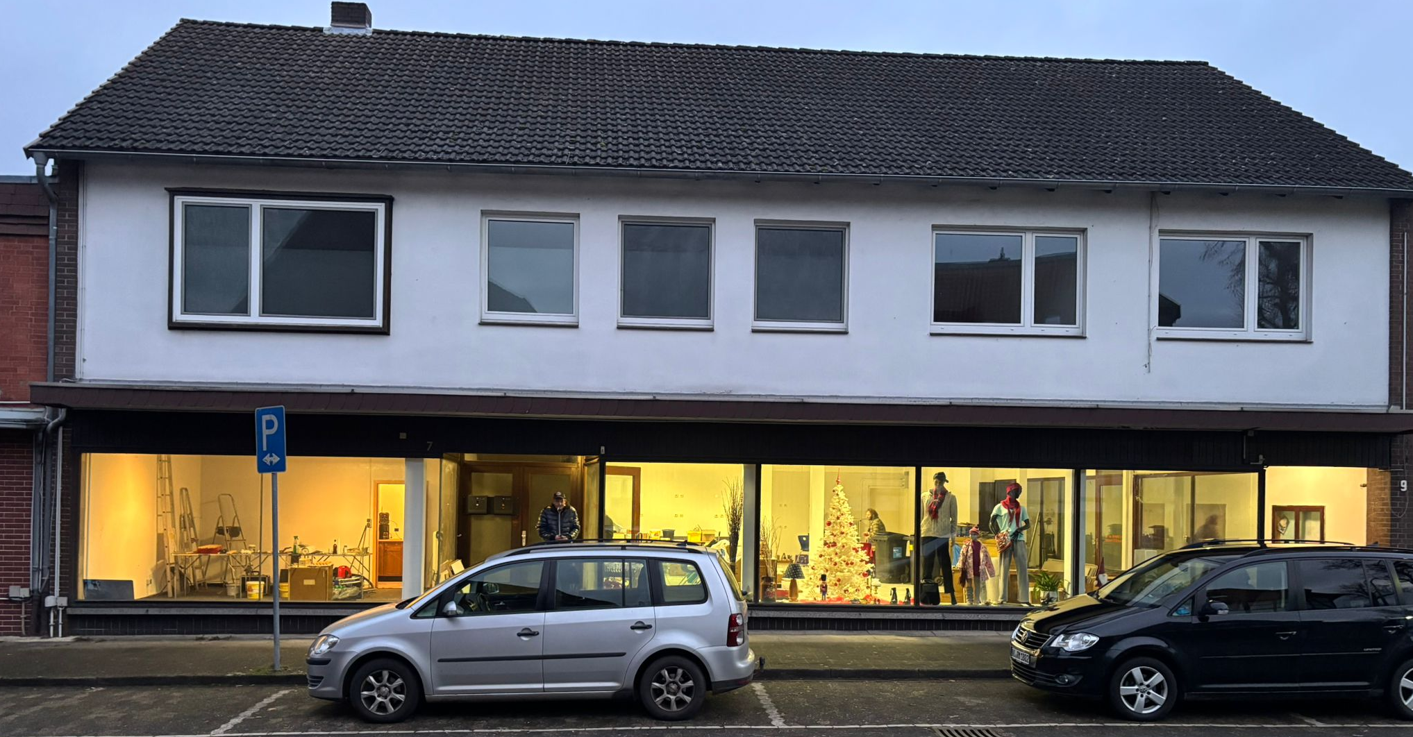 Einblick in die Kleiderkammer von Liebenau hilft